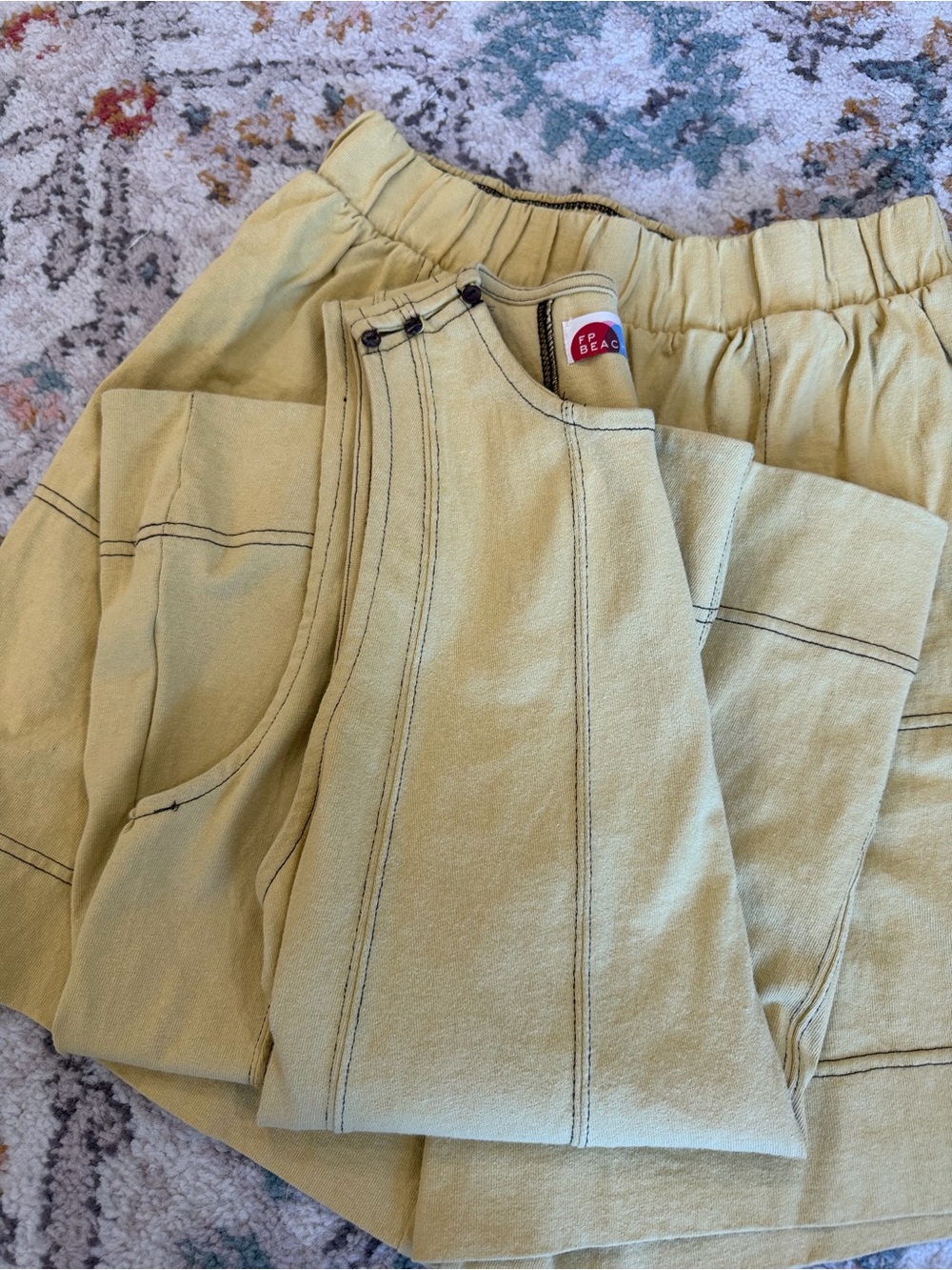 Yellow FP set - Picture 2 of 3